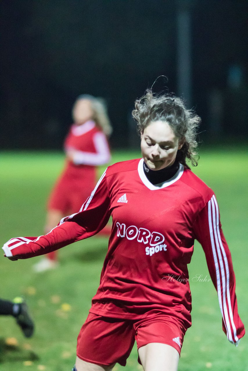 Bild 153 - Frauen SG Krempe/ETSV F. Glueckstadt - TSV Heiligenstedten : Ergebnis: 8:0